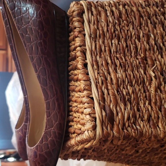 TALBOT'S animal print ballerina flats...size 7.. EXCELLENT - Picture 4 of 7